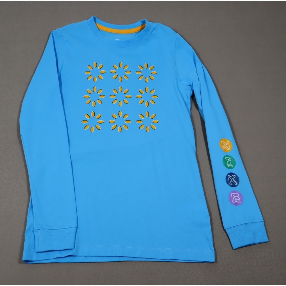 Nike Big Kids Sportswear Relaxed-Fit Printed Long-Sleeve T-Shirt - Blue - Size L